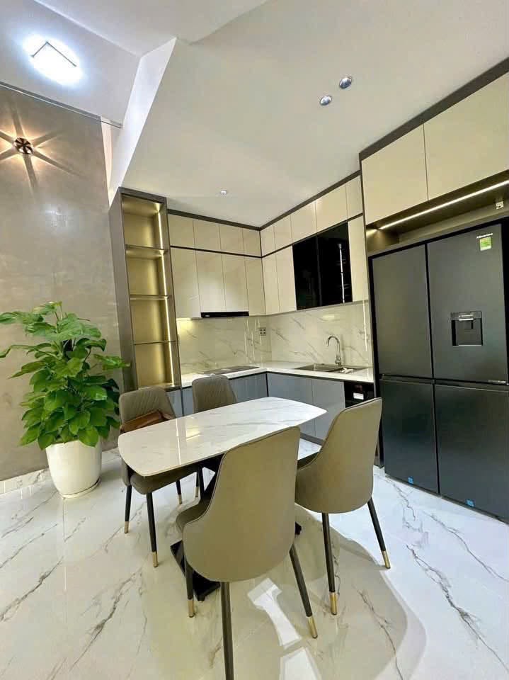 🔴💥Nhà Full nội thất 3 tầng đường Dương Đức Hiền - Gần biển 16005331