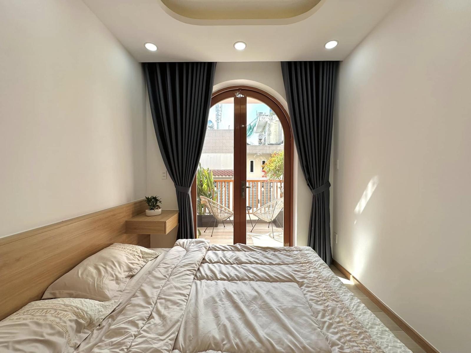 27 TỶ, CCMN CẦU DIỄN 150M2X7 TẦNG, 42 PKK, MẶT TIỀN 16M, 190 TRIỆU/THÁNG, Ô TÔ 16005342