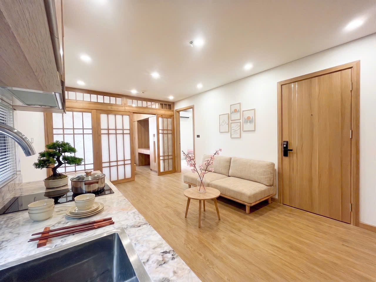 MÌNH CẦN CHO THUÊ CCMN CAO CẤP PHONG CÁCH NHẬT TẠI 89 LẠC LONG QUÂN, PHƯỜNG NGHĨA ĐÔ, QUẬN CẦU 16005365
