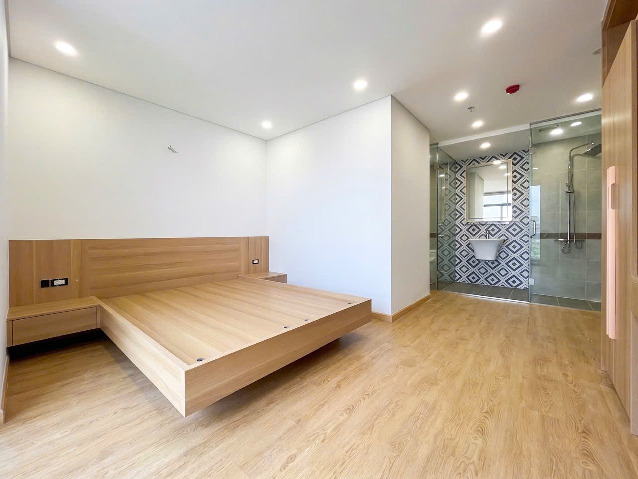 MÌNH CẦN CHO THUÊ CCMN CAO CẤP PHONG CÁCH NHẬT TẠI 89 LẠC LONG QUÂN, PHƯỜNG NGHĨA ĐÔ, QUẬN CẦU 16005365