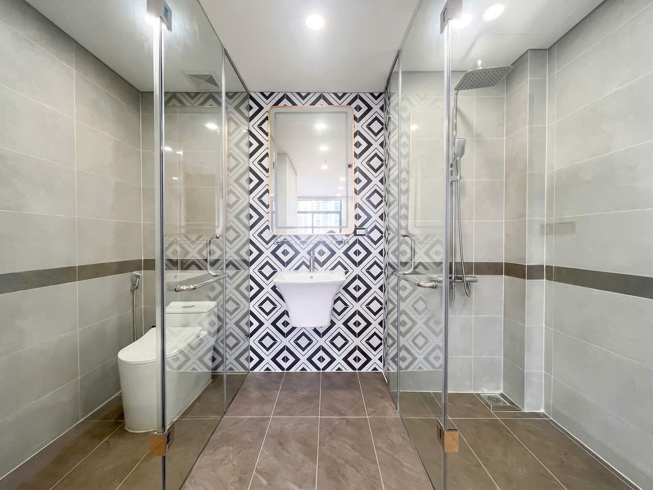 MÌNH CẦN CHO THUÊ CCMN CAO CẤP PHONG CÁCH NHẬT TẠI 89 LẠC LONG QUÂN, PHƯỜNG NGHĨA ĐÔ, QUẬN CẦU 16005365