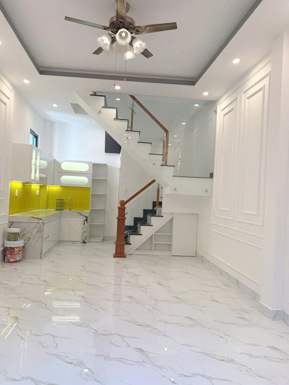 Nhà mới 2 mặt hẻm Làng Ốc Dương Bá Trạc P1Q8. Giá 5.27 tỷ 16005385