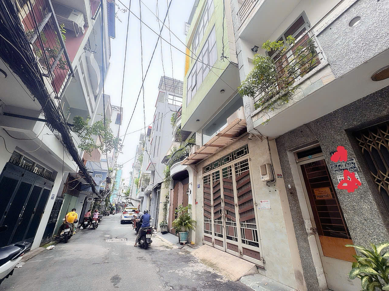 BÁN NHÀ 3 TẦNG XE HƠI ĐẬU NGÀY ĐÊM D.LÊ VĂN SỸ, QUẬN 3 - DT LỚN 111M2 NGANG 4,5M*27M - SẴN DÒNG 16005386