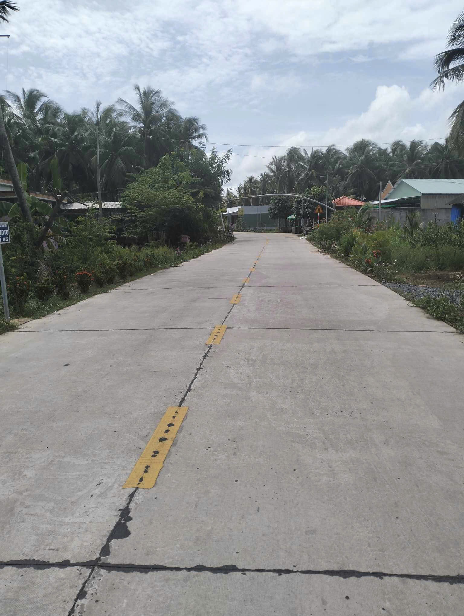 ĐẦU TƯ SINH LỜI - Chính Chủ Bán Đất MẶT TIỀN Gần Cầu Cổ Chiên, Xã Thành Thới A, Mỏ Cày Nam, Bến Tre 16005391