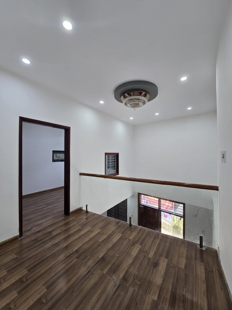 # Sát K01 Tôn Thất Đạm Ô tô đậu 20m, 62m2, ngang 5.5m 3 tầng, 4.x tỷ vừa 16005480