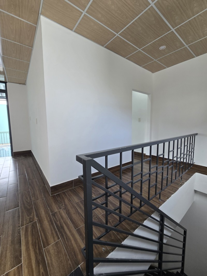 # Sát K01 Tôn Thất Đạm Ô tô đậu 20m, 62m2, ngang 5.5m 3 tầng, 4.x tỷ vừa 16005480