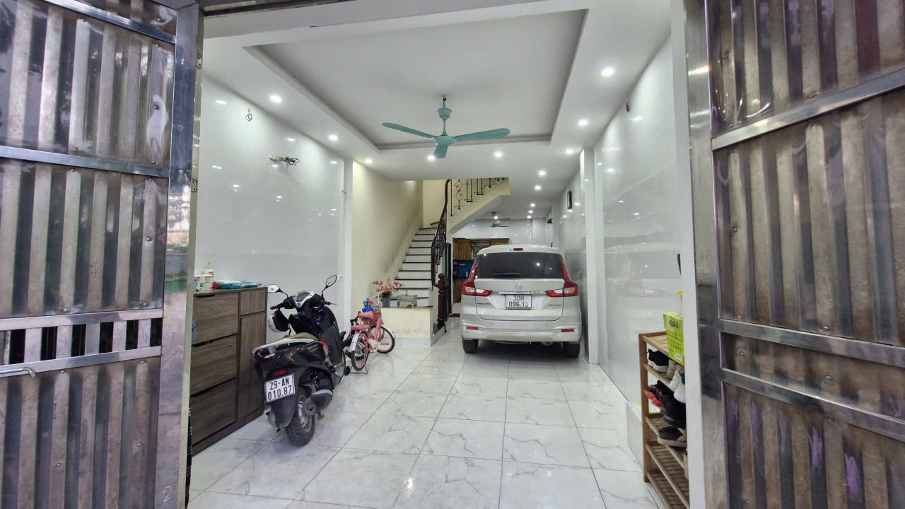 CHÍNH CHỦ CHO THUÊ NHÀ LIỀN KỀ KIẾN HƯNG – HÀ ĐÔNG - 6 PHÒNG NGỦ - Ô TÔ ĐỖ TRONG NHÀ 16005488