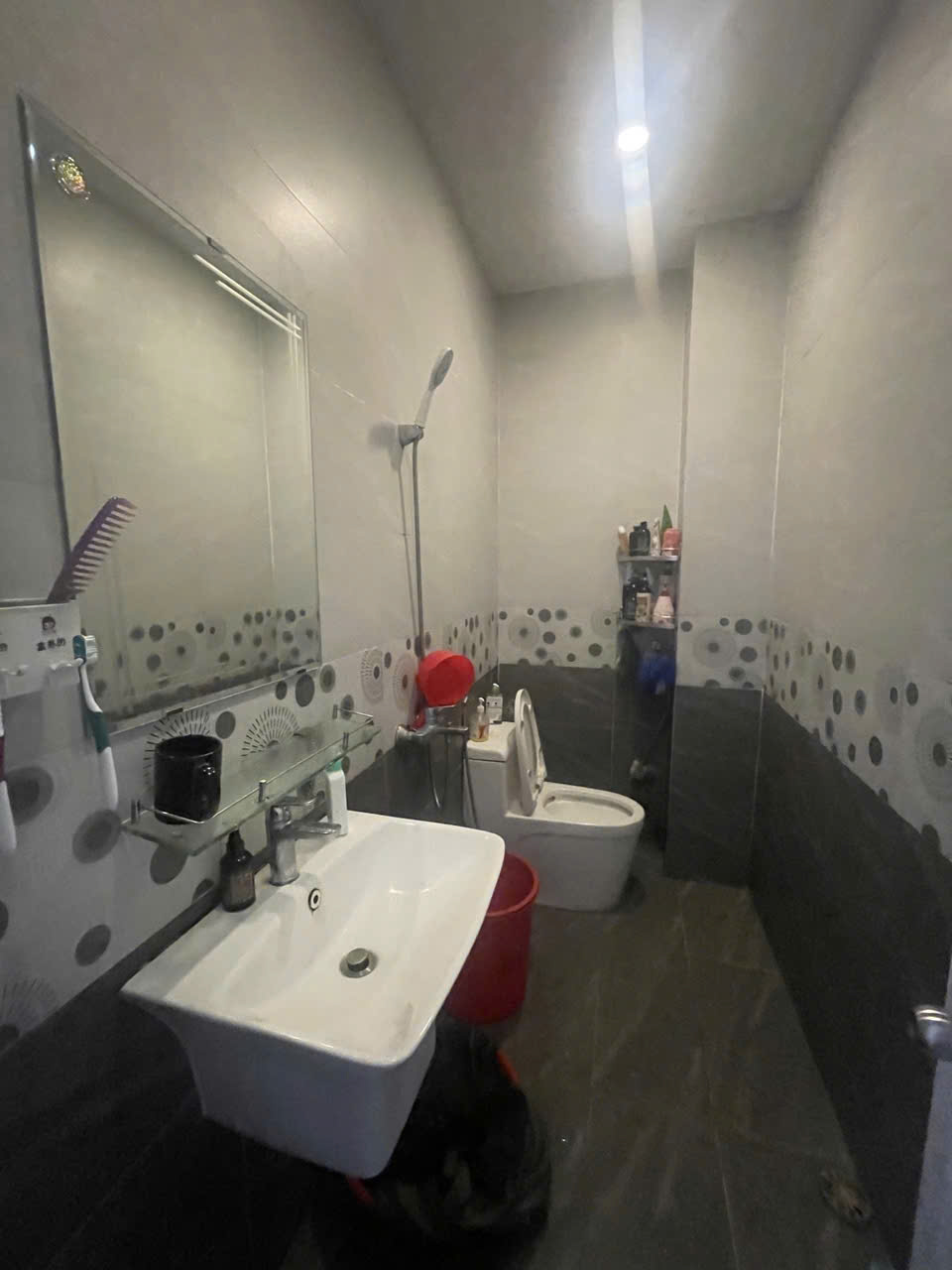Bán nhà 3 tầng đường số 30, Linh Đông, Thủ Đức, TP HCM. DT 50m2, giá 6,78 tỷ, sổ hồng riêng. 16005490