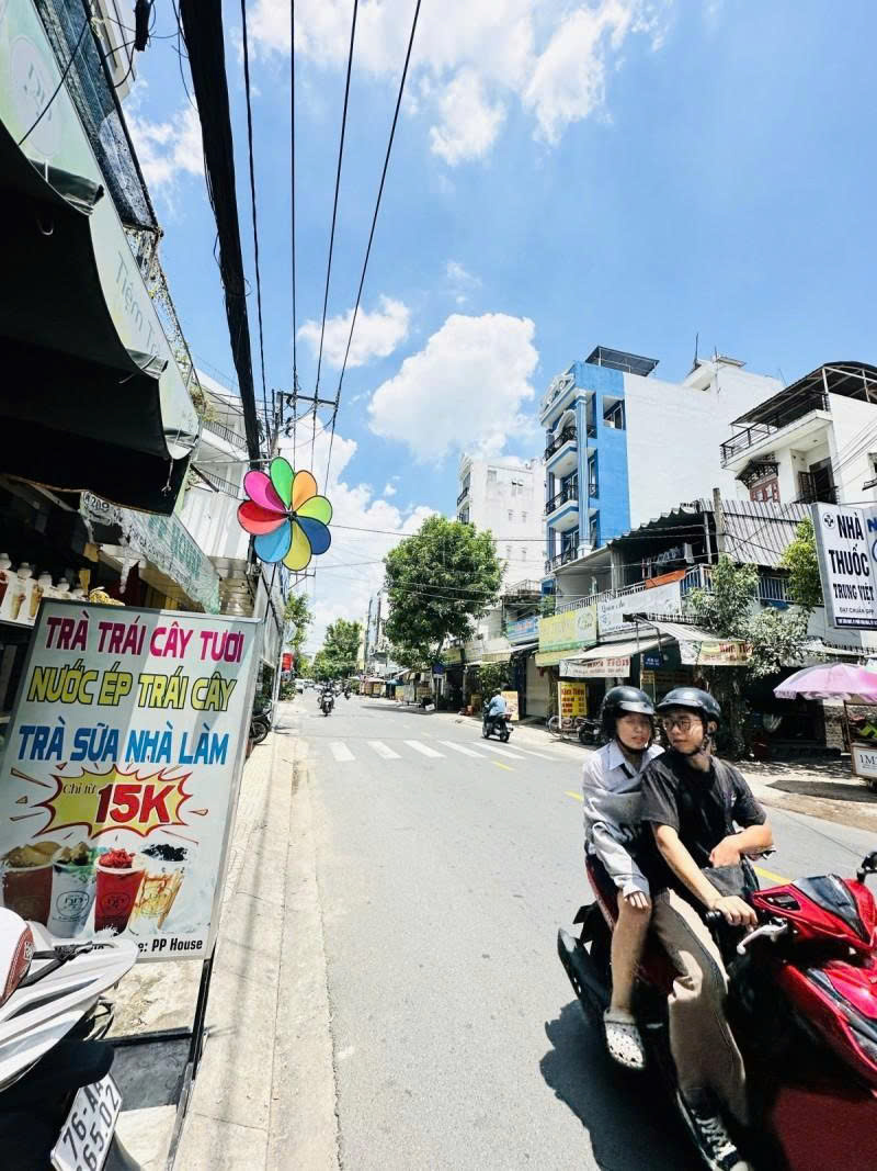 Bán nhà 2 Mặt tiền Phạm Văn Hai -  Cách Mạng Tháng 8, 4,5x16m, 4 T, HĐT 30 tr, 13,95 Tỷ. 16005501