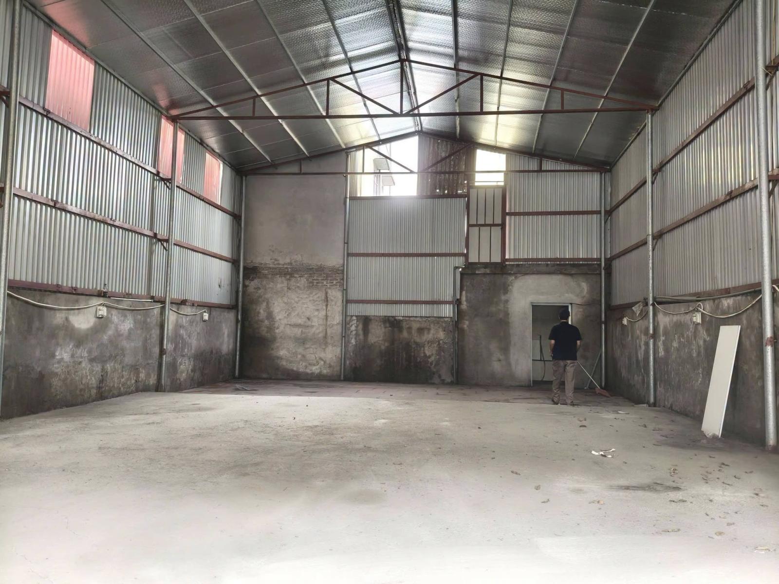 Cho thuê kho, xưởng 120m2, mt8m. 8 tr/ tháng, container, Nguyên Khê, Đông Anh. 16005545