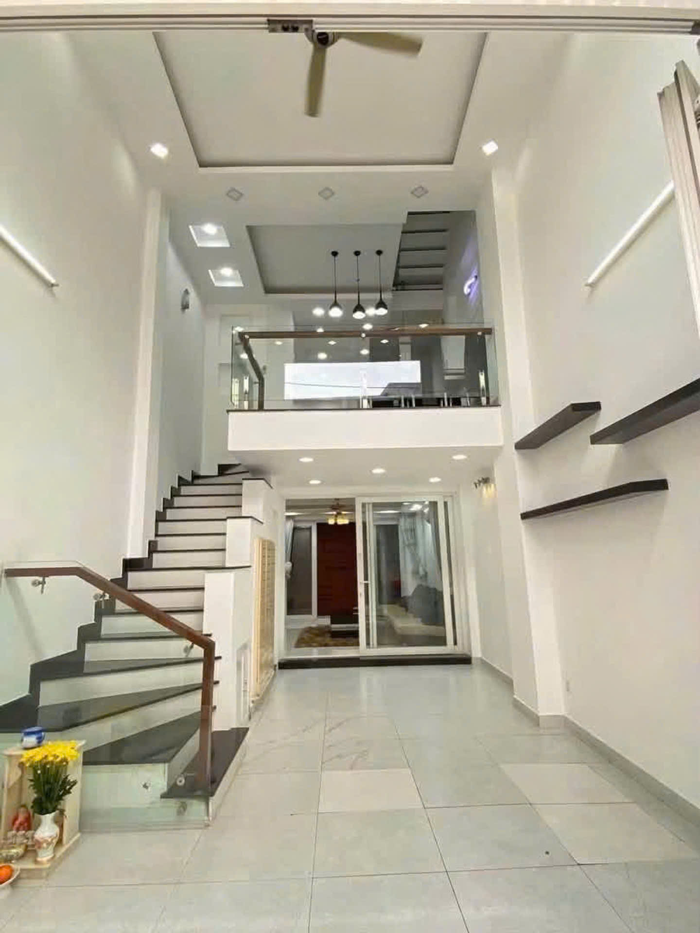 Nhà mới 5 tầng Bình Thạnh, ngõ ô tô, gần chợ Bà Chiểu - Dòng tiền 23 triệu 1 tháng, giá 11.x tỷ 16005585