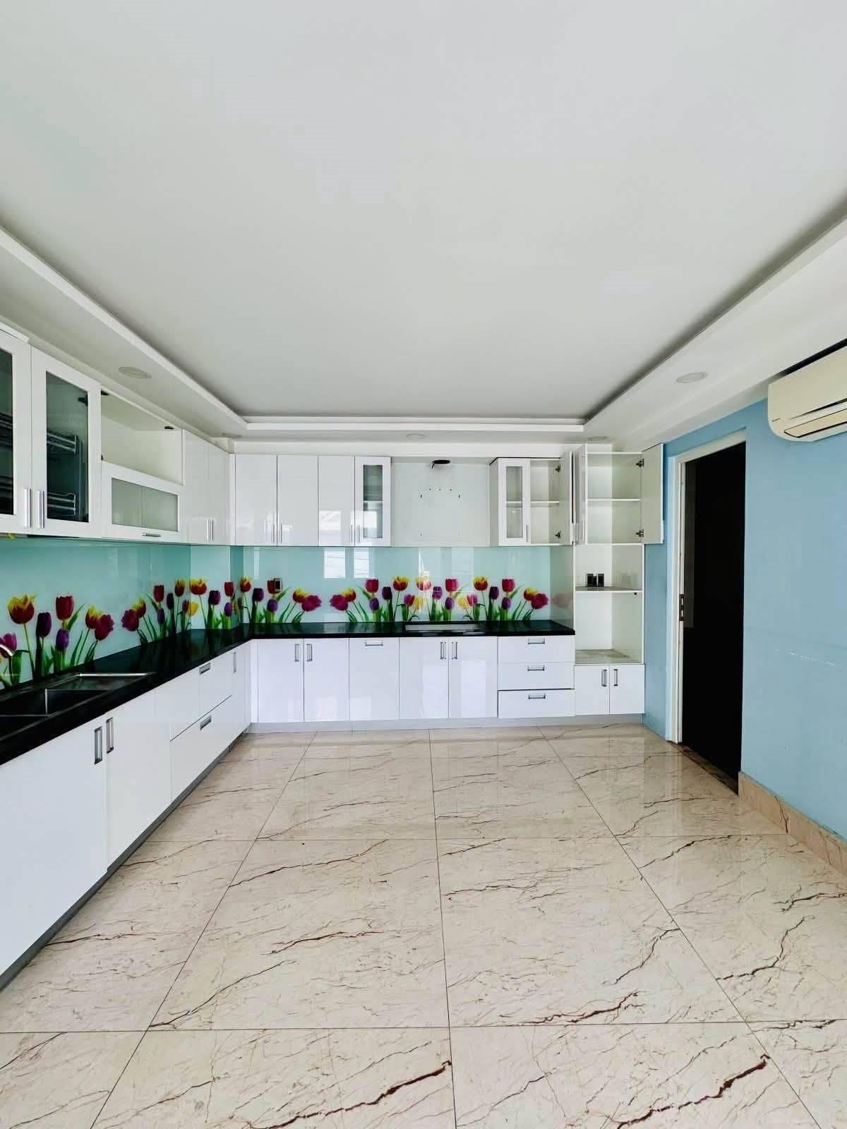 MẶT TIỀN LÔ GÓC KHU VIP TÂN THÀNH – TÂN PHÚ  5 TẦNG + THANG MÁY  GẦN 100M². 16005607