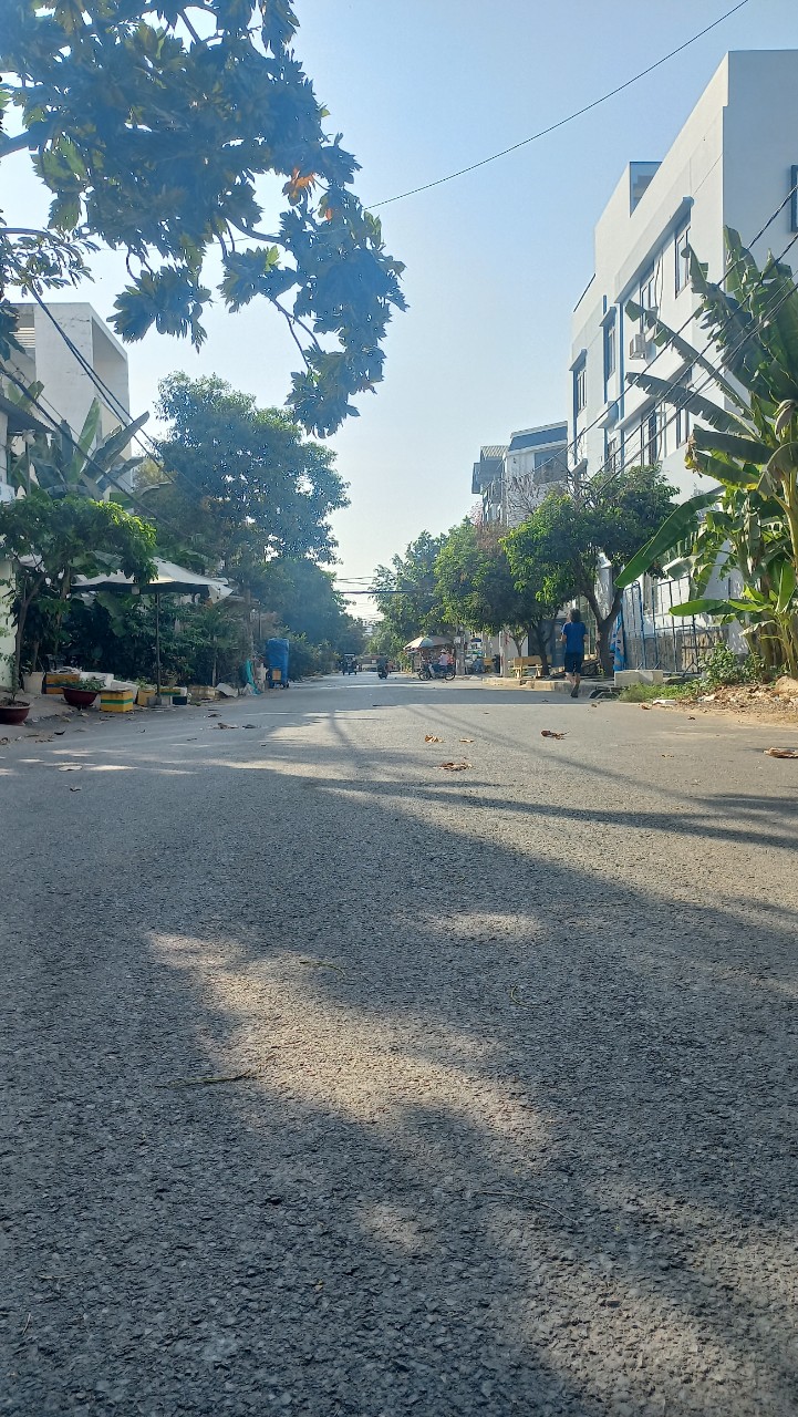 Bán Đất Tặng Nhà 3 Lầu Mặt Tiền Đường Khu Dân Cư Hồng Long, Hiệp Bình Phước, Thành Phố Thủ Đức 16005626