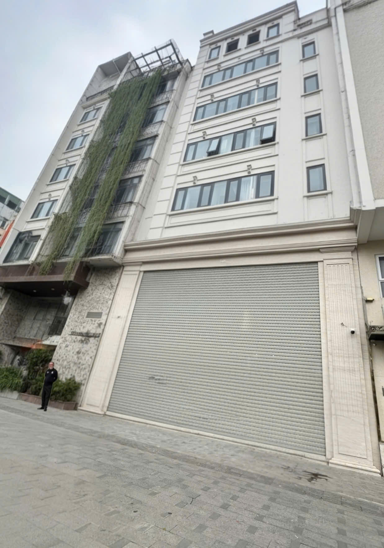 Mình cho thuê nhà MỚI, 142m2_ 6.5T; Lạc Long Quân, Võ Chí Công -68 tr 16005633