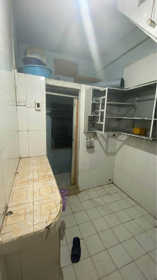 Chính chủ cho thuê nhà 3 tầng ở 2B Khâm Thiên, phường Văn Miếu Quốc Tử Giám, Hà Nội 16005637