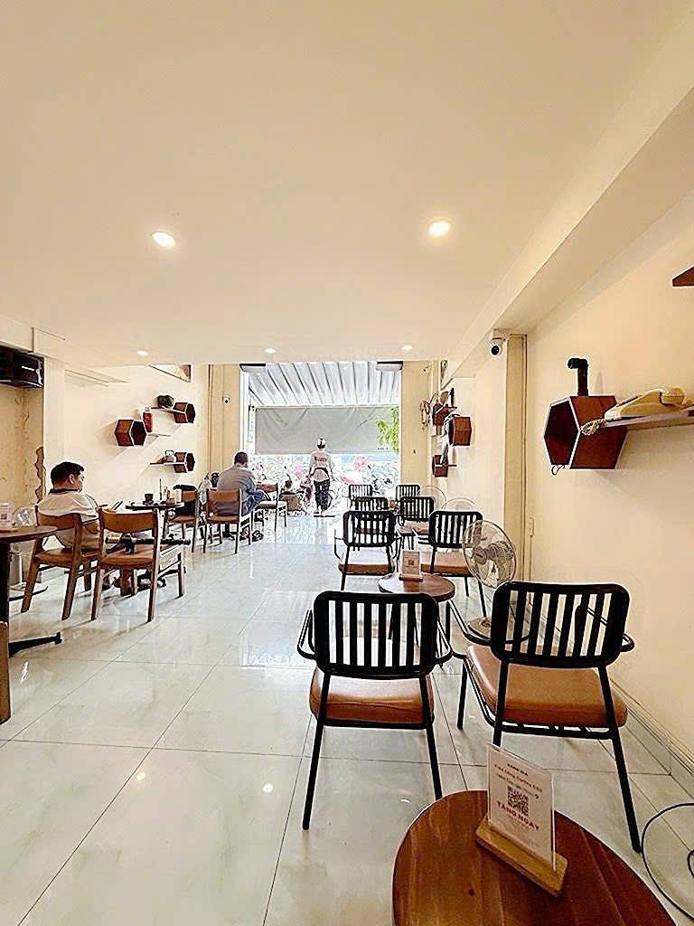 BÁN NHÀ 5 TẦNG 2 MẶT TIỀN THƯƠNG HIỆU Đ.VÕ VĂN KIỆT & NGUYẼN THÁI HỌC, P.CẦU ÔNG LÃNH, QUẬN 1 - DT 16005700