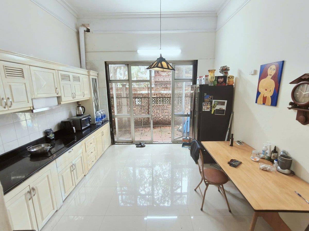 Bán nhà 95m² 4 tầng Đội Cấn, Ba Đình dân xây, gần phố chỉ 16,2 tỷ 16005704