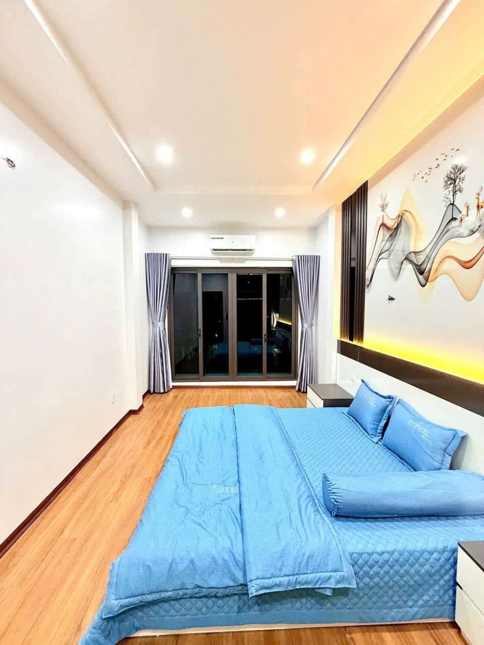 🏢 CHO THUÊ NHÀ MẶT PHỐ HOA BẰNG – CẦU GIẤY  45M² × 5 TẦNG  27 TRIỆU/THÁNG 16005744