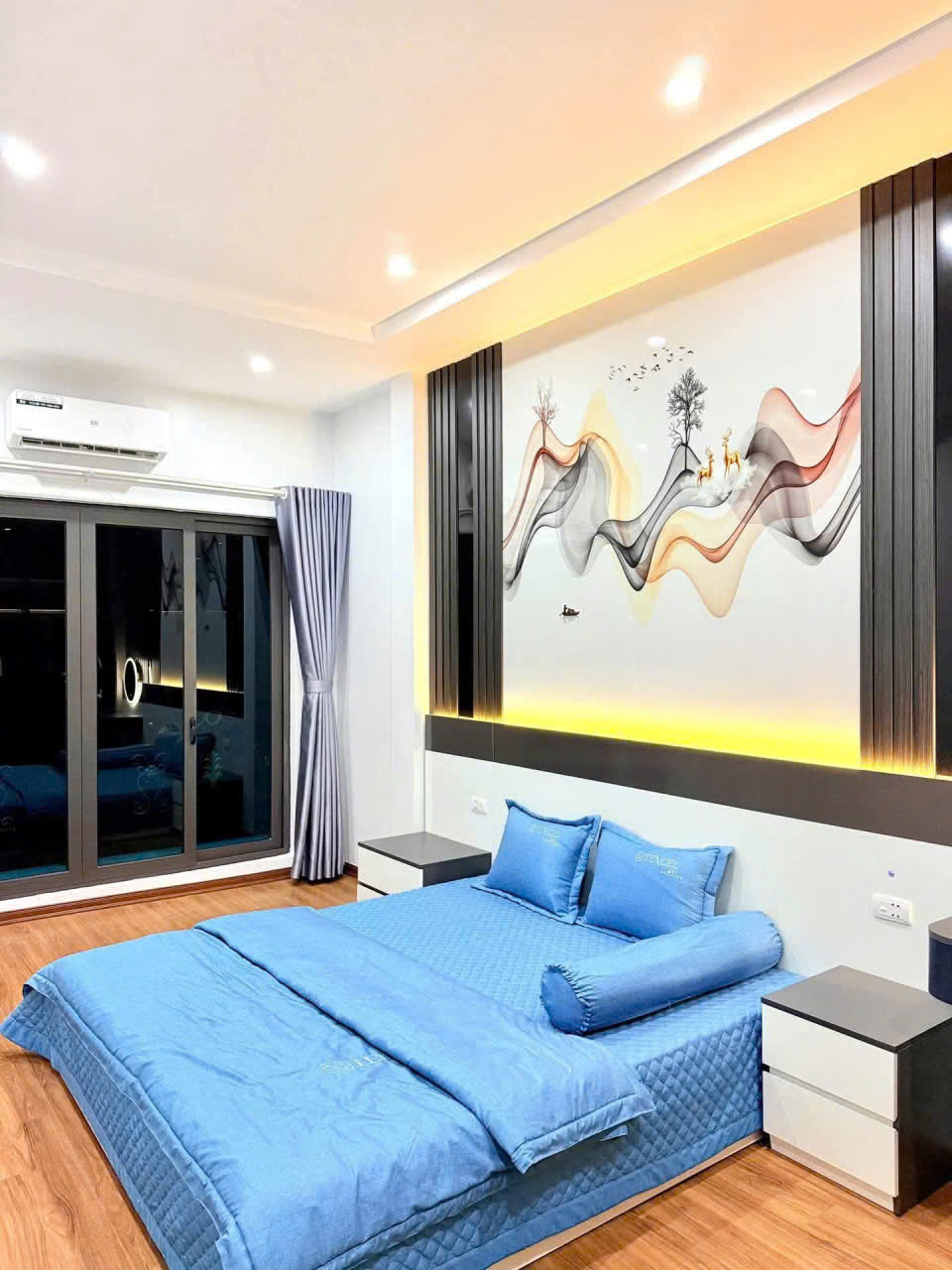 🏢 CHO THUÊ NHÀ MẶT PHỐ HOA BẰNG – CẦU GIẤY  45M² × 5 TẦNG  27 TRIỆU/THÁNG 16005744