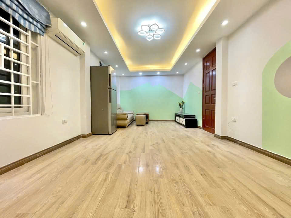 🏡 CHO THUÊ NHÀ KIM GIANG  5 TẦNG  5PN – 4WC  13 TRIỆU/THÁNG 16005746