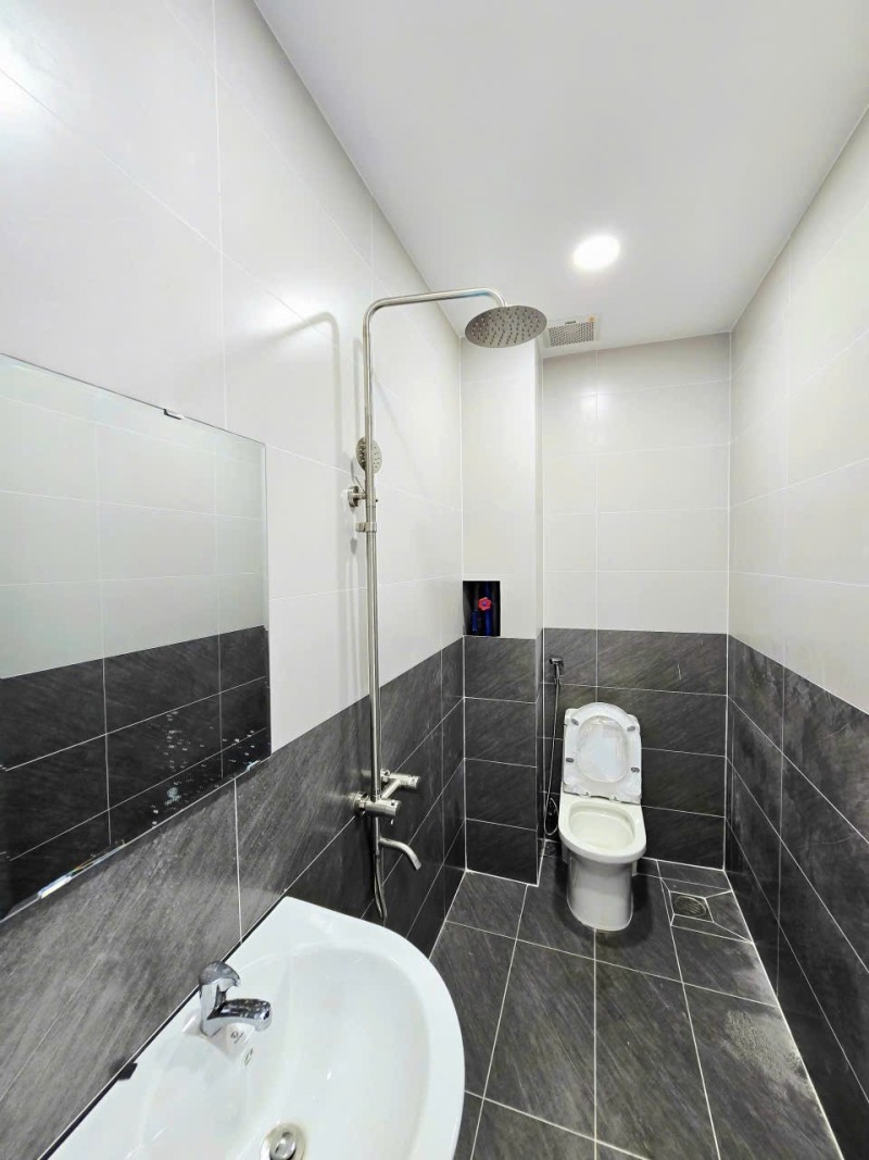 Bán nhà 105m2, đường 160, Tăng Nhơn Phú A, Q9, Thủ Đức, TP HCM, 3 tầng,  sổ hồng riêng, giá 7.38  16005764