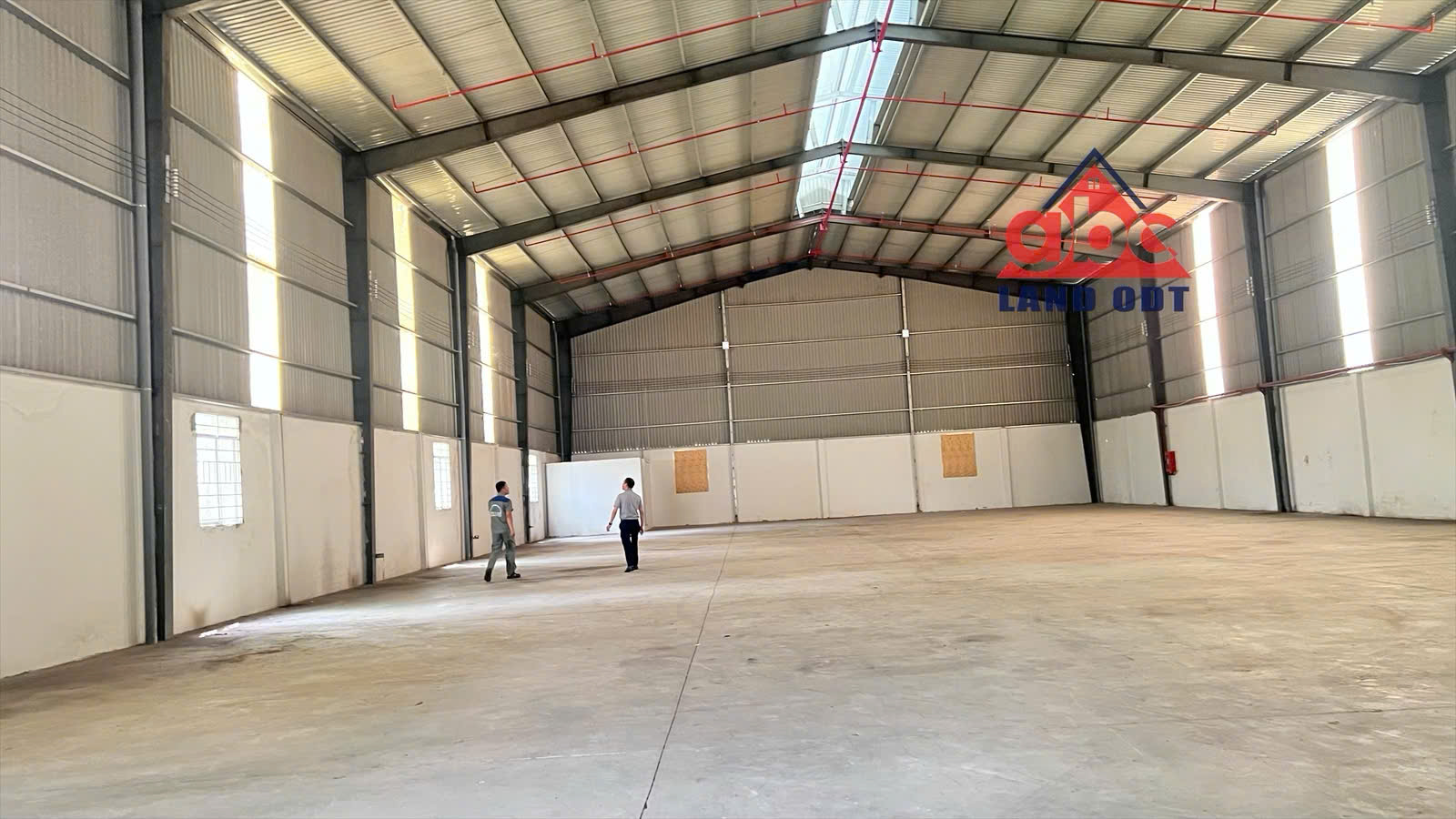 XN327 cho thuê nhà xưởng, kho chứa hàng giao thông thuận lợi, có PC tự động. 16005783