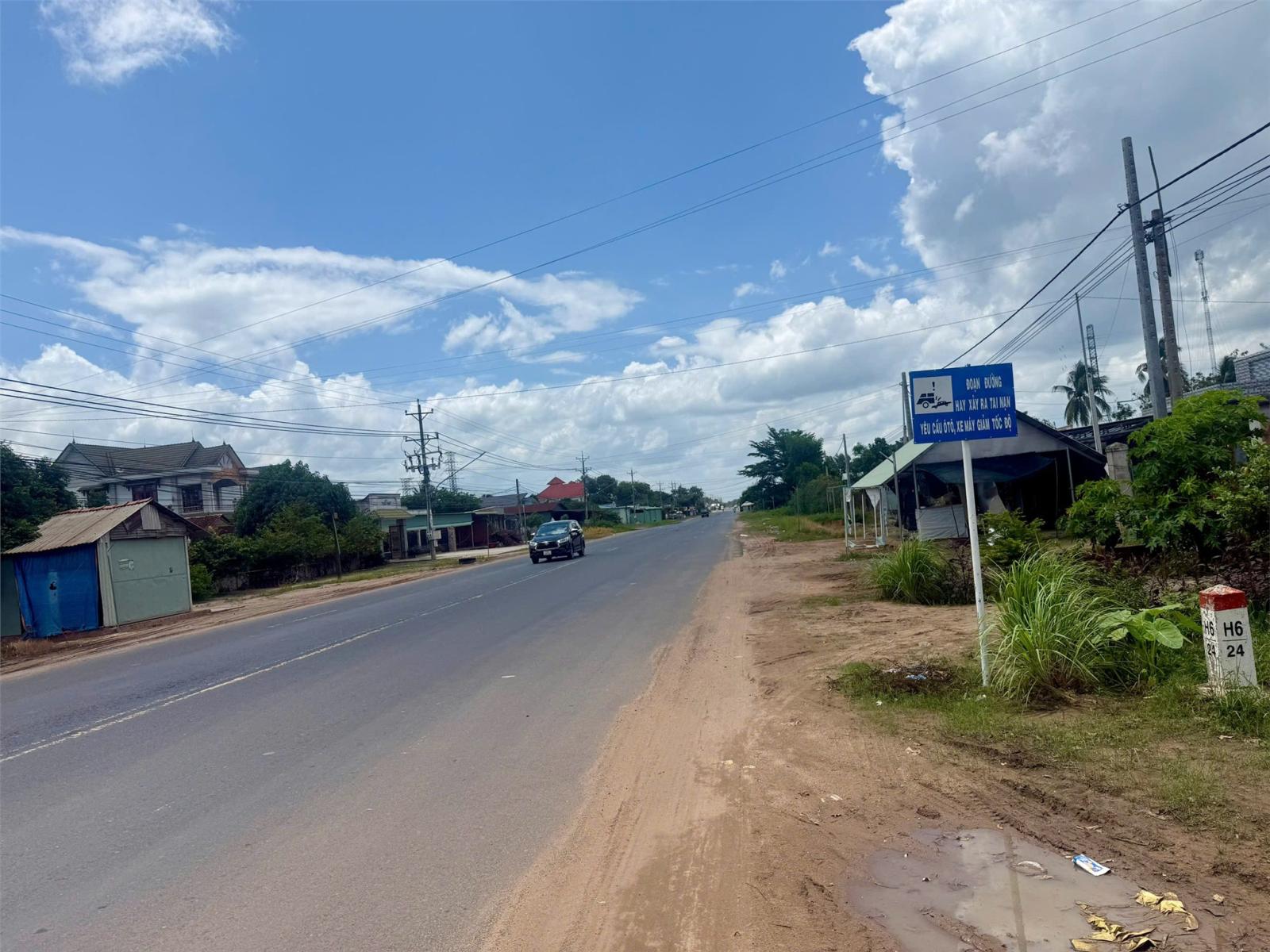 ĐẤT ĐẸP- GIÁ TỐT CHÍNH CHỦ BÁN NHANH Lô Đất Mặt Tiền Đường ĐT785, Xã Tân Phú, Tân Châu, Tây Ninh. 16005797