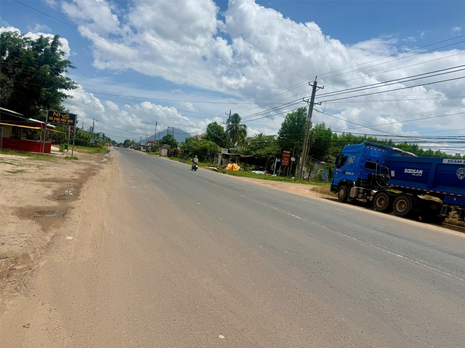 ĐẤT ĐẸP- GIÁ TỐT CHÍNH CHỦ BÁN NHANH Lô Đất Mặt Tiền Đường ĐT785, Xã Tân Phú, Tân Châu, Tây Ninh. 16005797