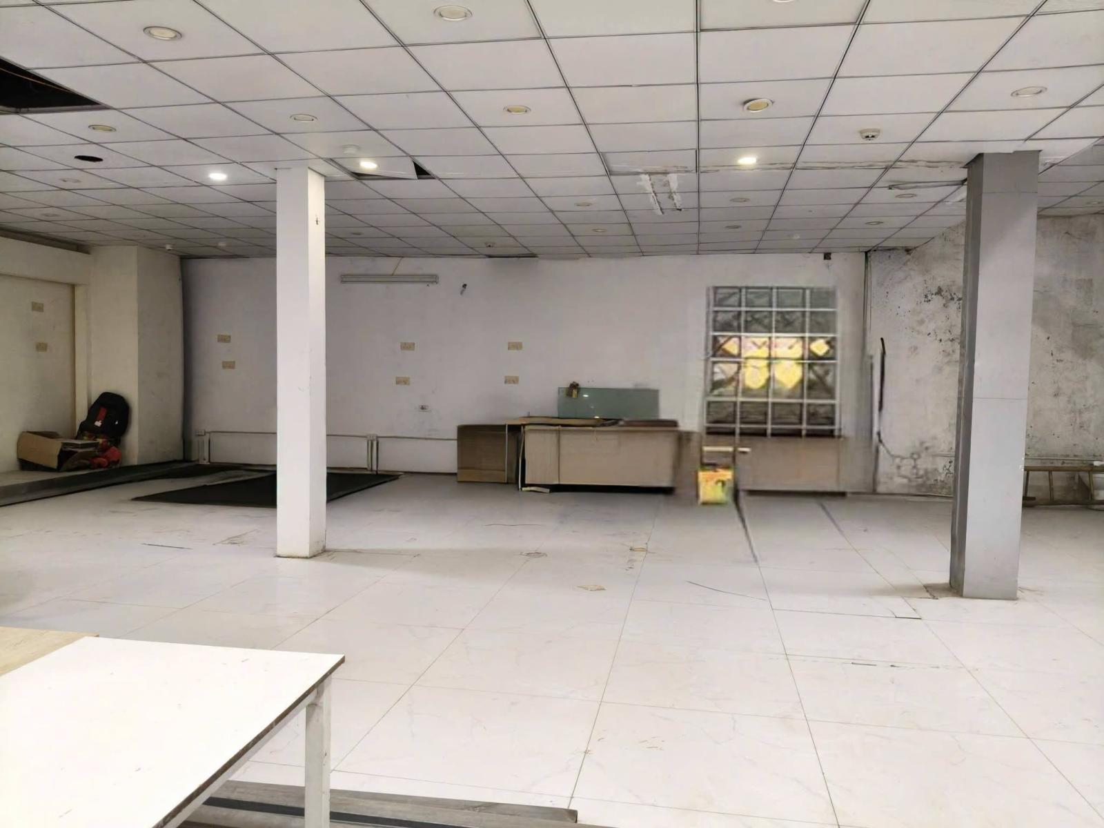 Tìm khách Kho xưởng, 300m2, mt8m, Nguyên Khê, Đông Anh, container, 30tr/th. 16005894
