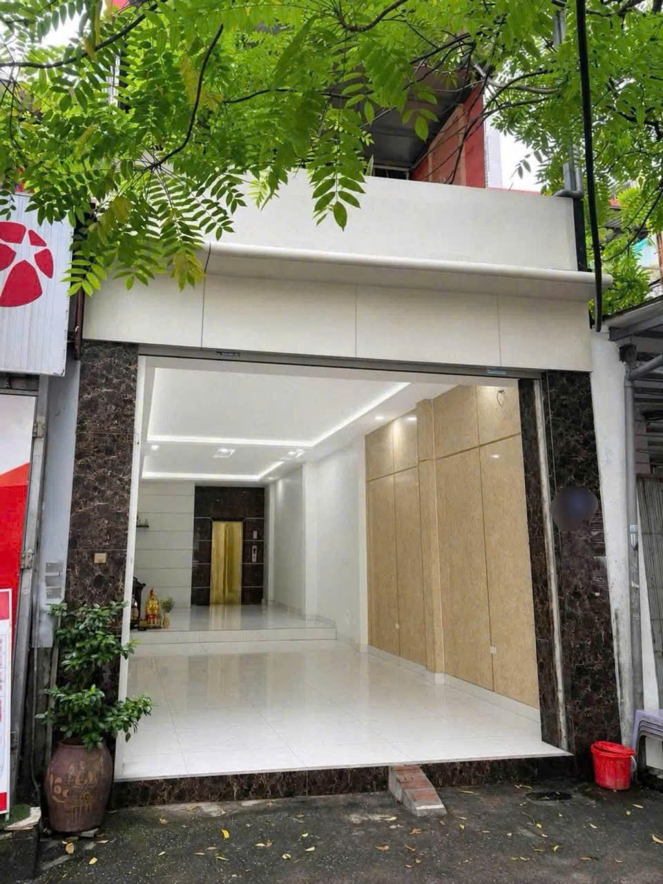 🏡 CHO THUÊ NHÀ LIỀN KỀ YÊN HÒA – CẦU GIẤY  80M² × 6 TẦNG  THANG MÁY  35 TRIỆU/THÁNG 16005901