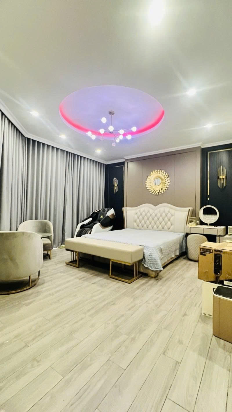 Bán nhà HXH 5m - Lô Góc Nguyễn Cửu Vân - Bình Thạnh,  9x14,5m, 4T - 4PN, 13,9 Tỷ. 16005929