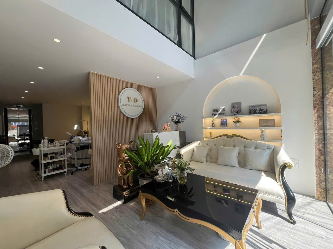 SANG NHƯỢNG SPA 2 TẦNG TẠI MINH KHAI, HAI BÀ TRƯNG, HÀ NỘI – VỊ TRÍ ĐẸP, DÂN CƯ ĐÔNG ĐÚC 16005936