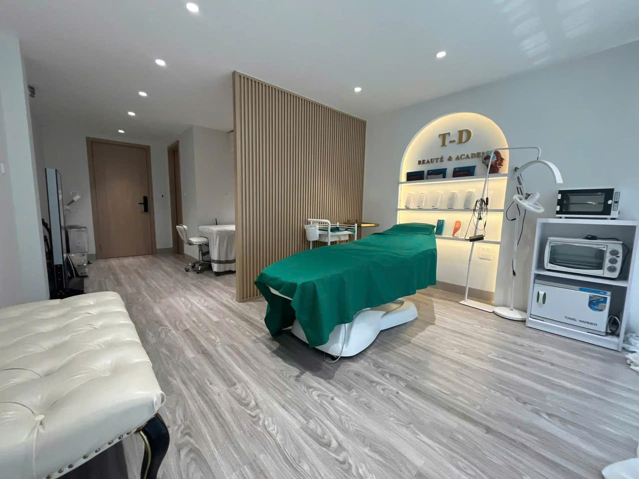 SANG NHƯỢNG SPA 2 TẦNG TẠI MINH KHAI, HAI BÀ TRƯNG, HÀ NỘI – VỊ TRÍ ĐẸP, DÂN CƯ ĐÔNG ĐÚC 16005936