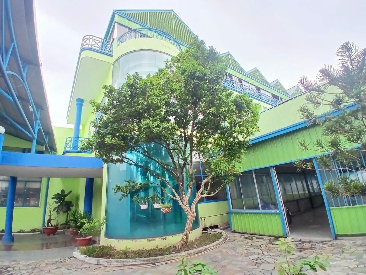 TÔI CẦN CHO THUÊ NHÀ - 5000 M2 MT NGUYỄN VĂN QUÁ. (GIÁ THUÊ 400 Triệu/ Tháng). 16006110