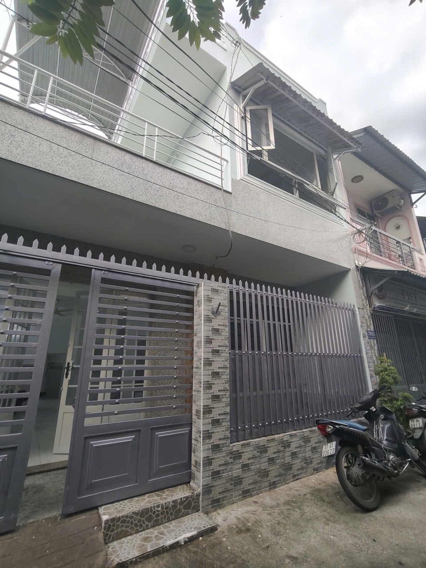 Bán nhà 96m2 ngang 8m tại đường Quốc lộ 1A Tân Thới Hiệp Quận 12 giá 5.9 tỷ 16006116
