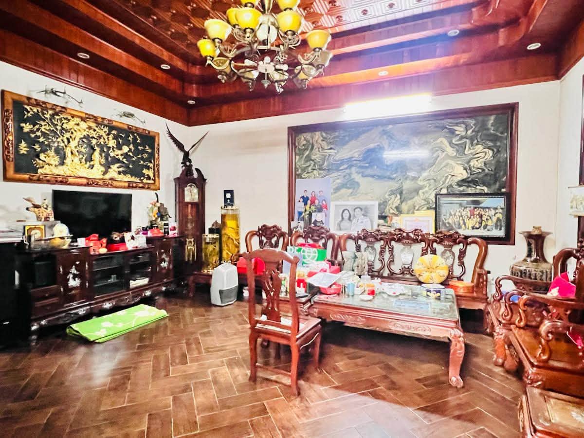 BIỆT THỰ, VƯỜN ĐÀO, NHẬT TÂN, TÂY HỒ-VỈA HÈ-KD-Ô TÔ: 195M X5T,MT 12M, GIÁ 173 TỶ. 16006123