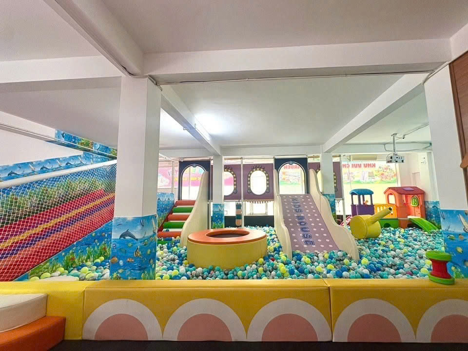 SANG NHƯỢNG CỬA HÀNG ĐỒ ĂN VẶT và KHU VUI CHƠI  TẠI HÀ ĐÔNG, HÀ NỘI 16006217