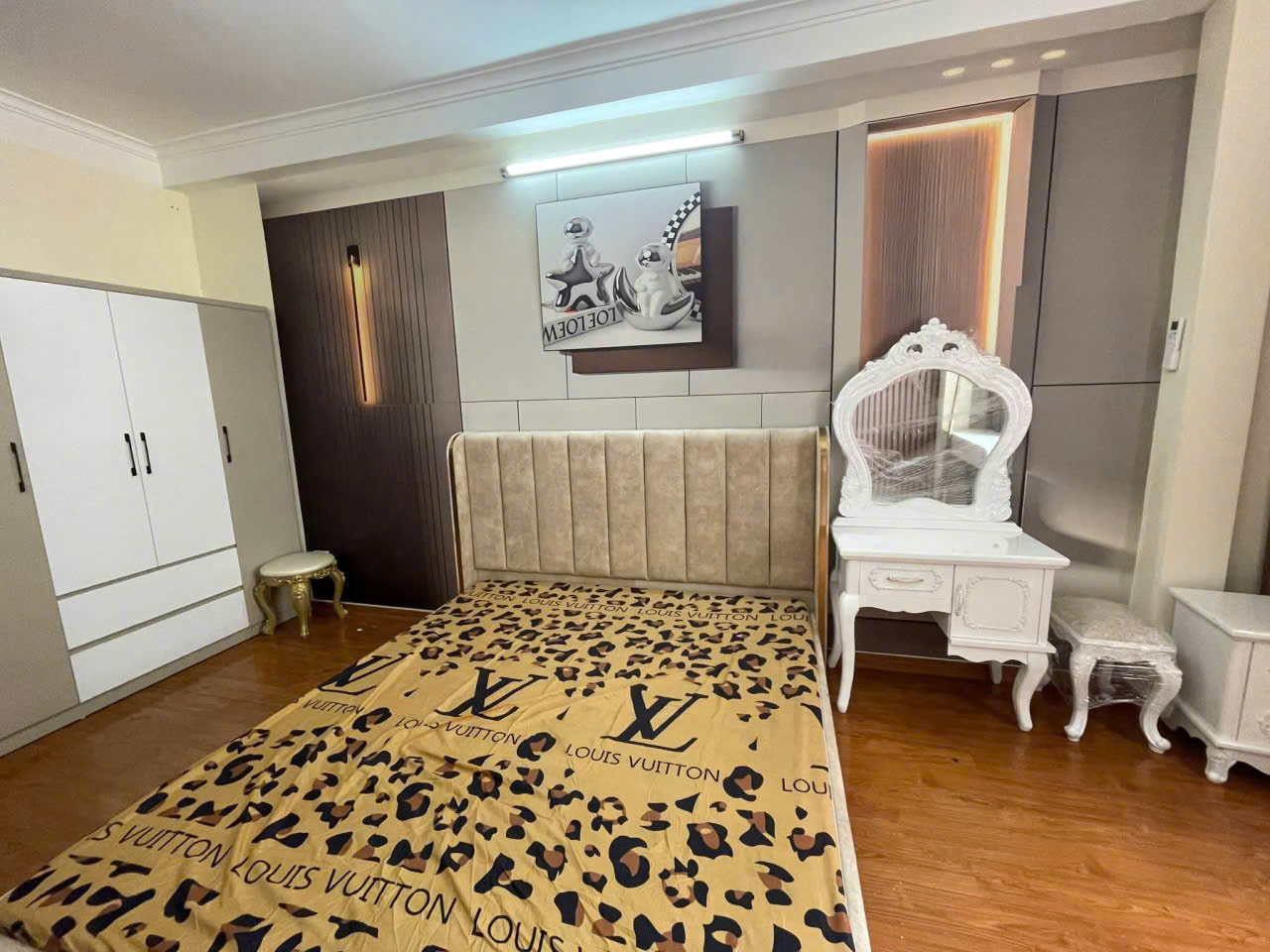 🏠 CHO THUÊ NHÀ HÀO NAM – ĐỐNG ĐA  40M² × 5 TẦNG  17,5 TRIỆU/THÁNG 16006259