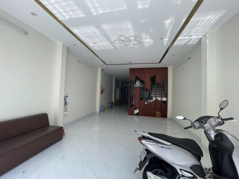 Bán nhà mặt tiền Phạm Cự Lượng 104m2, 4 tầng, view biển và Cầu Rồng, giá 17,8 tỷ 16006291