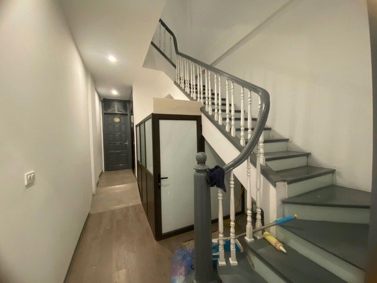 Bán Nhà Giảng Võ. Đống Đa. 7 Tầng Thang Máy. Ô Tô. DT 79m2. MT 3m. Giá 29.3 Tỷ 16006302