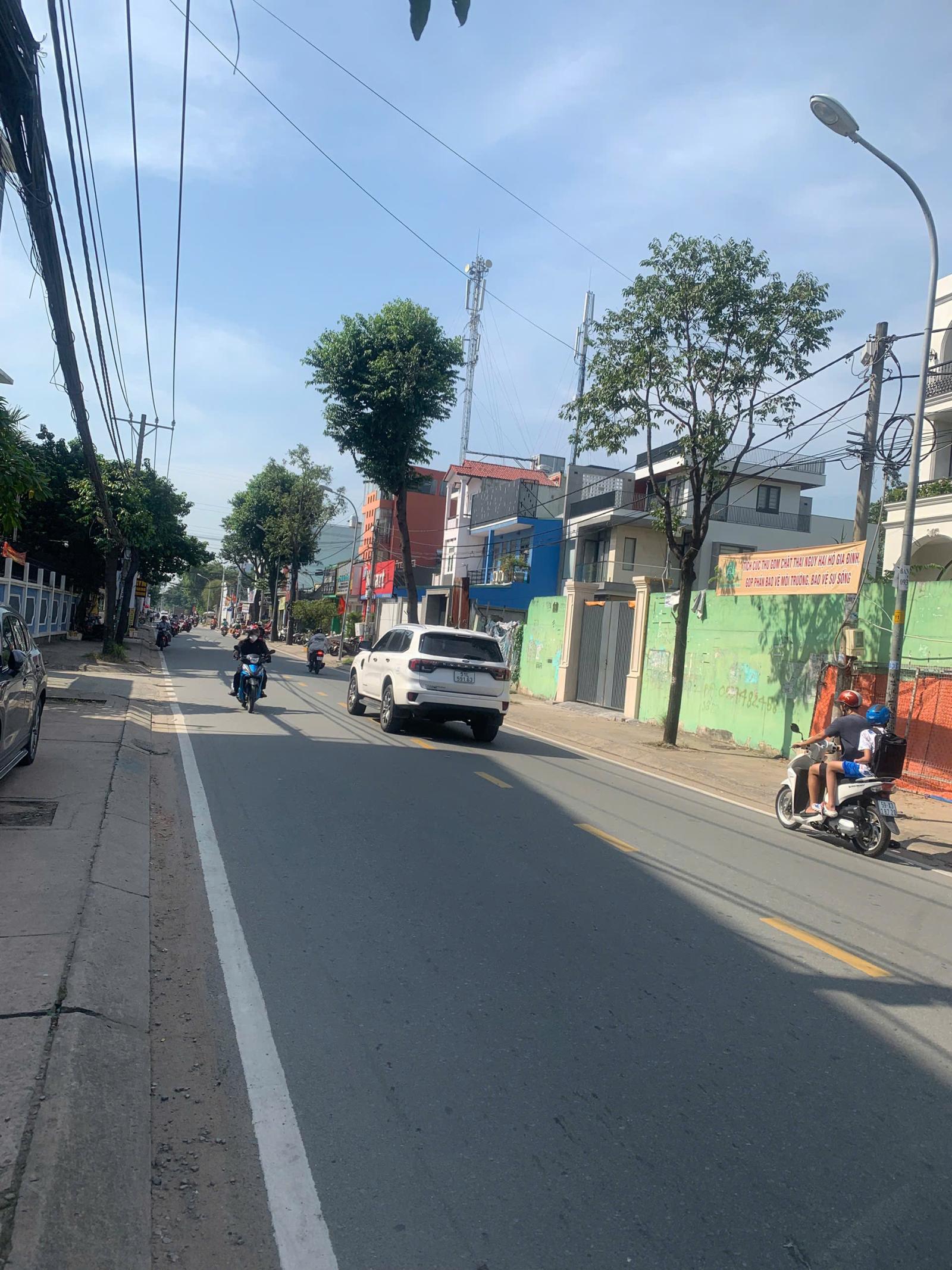 BÁN LÔ ĐẤT MẶT TIỀN KINH DOANH ĐỈNH CAO – NGAY NÚT GIAO VÀNH ĐAI 2 - LINH ĐÔNG 16006325