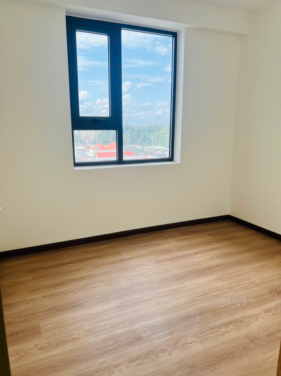 CHÍNH CHỦ CHO THUÊ CĂN 2PN – 2WC, 60M², – DIAMOND BOULEVARD, ĐẠI LỘ BÌNH DƯƠNG – 6,5 TRIỆU/THÁNG 16006351