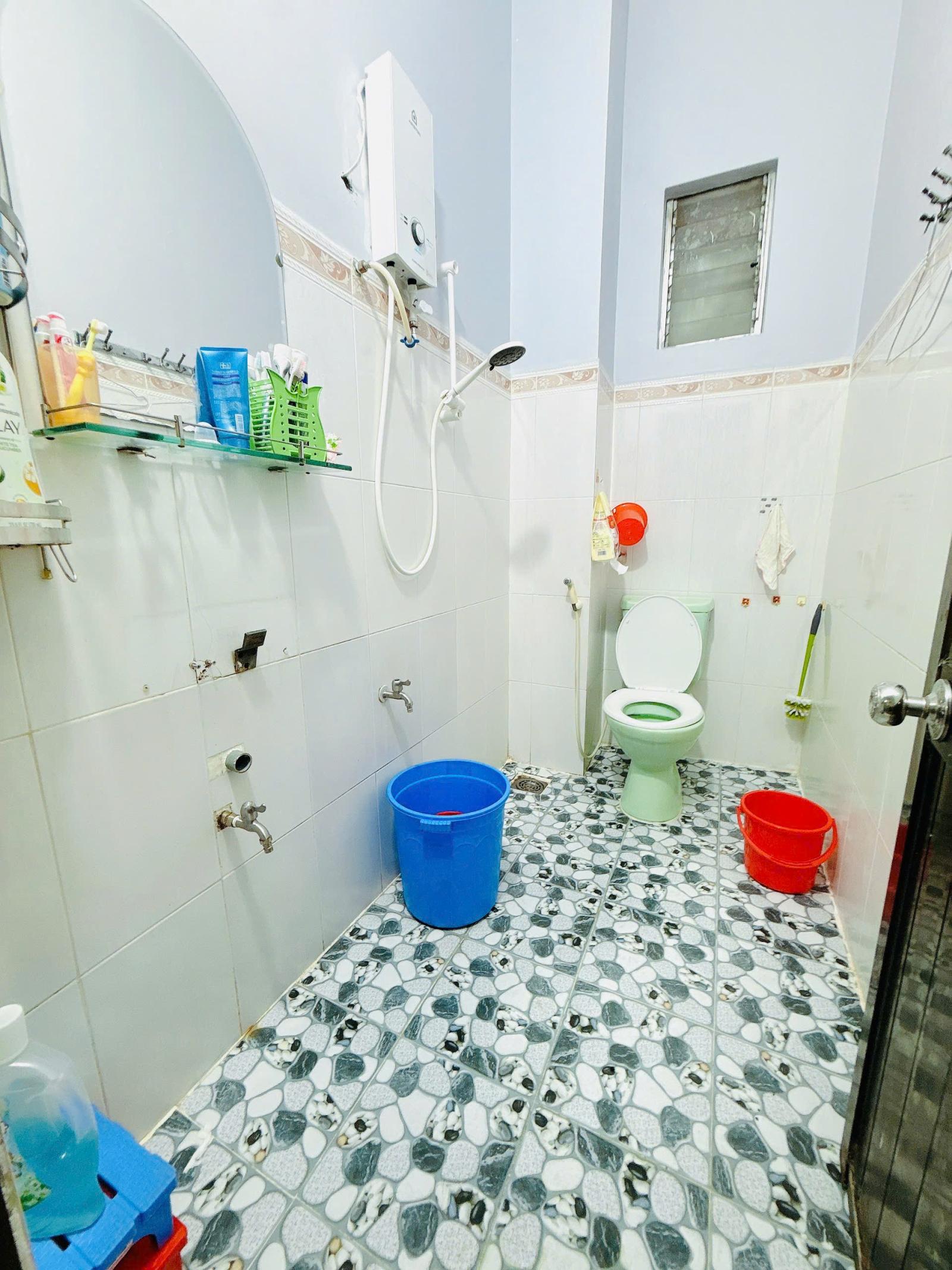 Nhà 4*15m/nở hậu Dương Bá Trạc P2Q8 (P.Chánh Hưng) 16006354