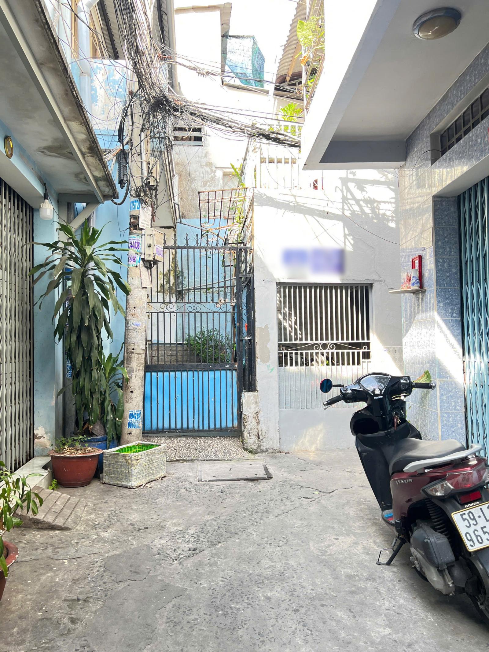 Nhà cấp 4 (3.2x13.5m) nở hậu hẻm cụt đường Phạm Hùng P4Q8. Giá: 3 tỷ 16006373