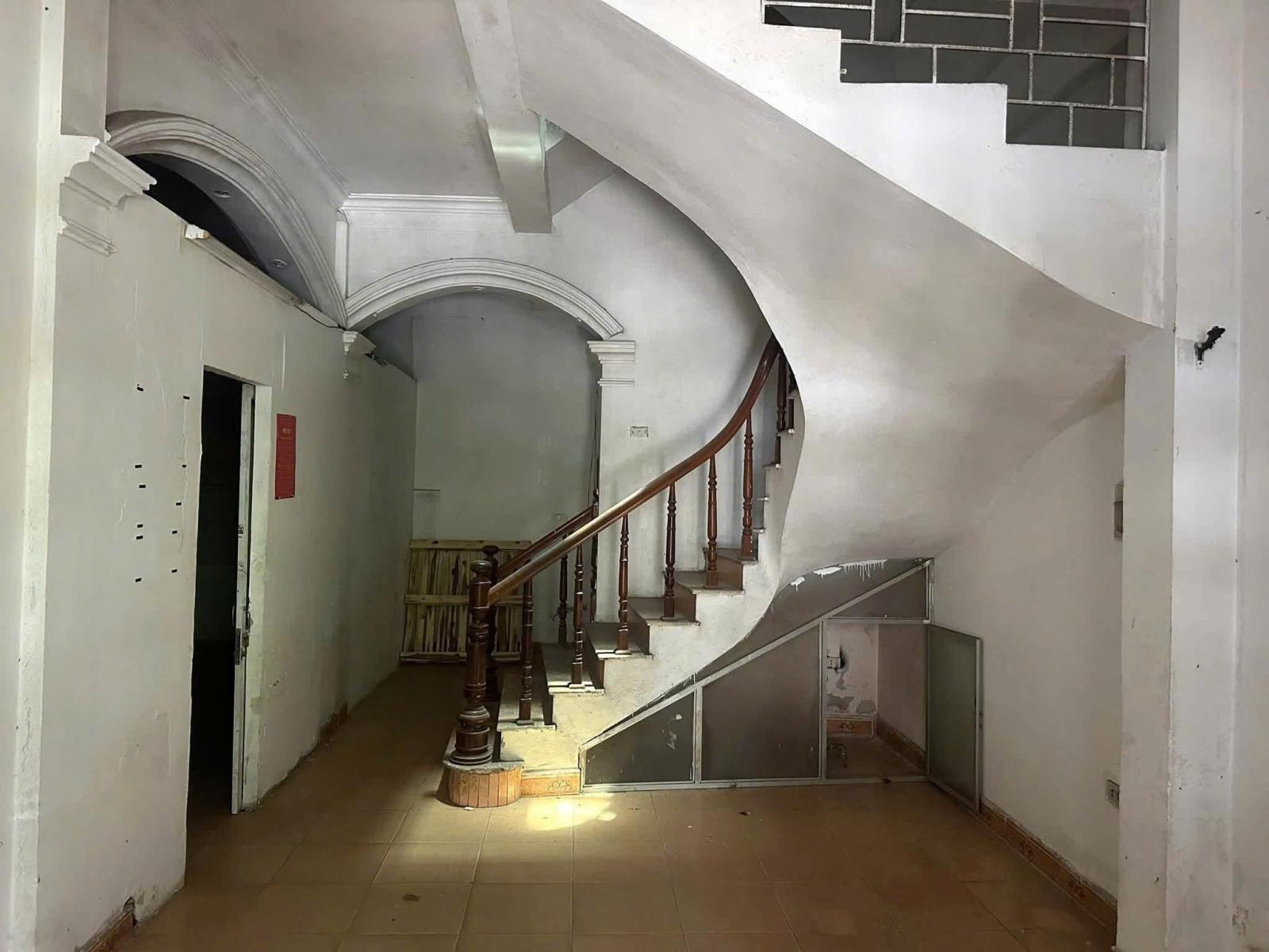 🏡 CHO THUÊ BIỆT THỰ BẮC LINH ĐÀM – HOÀNG MAI  79M²/SÀN  3,5 TẦNG  4PN  12 TRIỆU/THÁNG 16006376