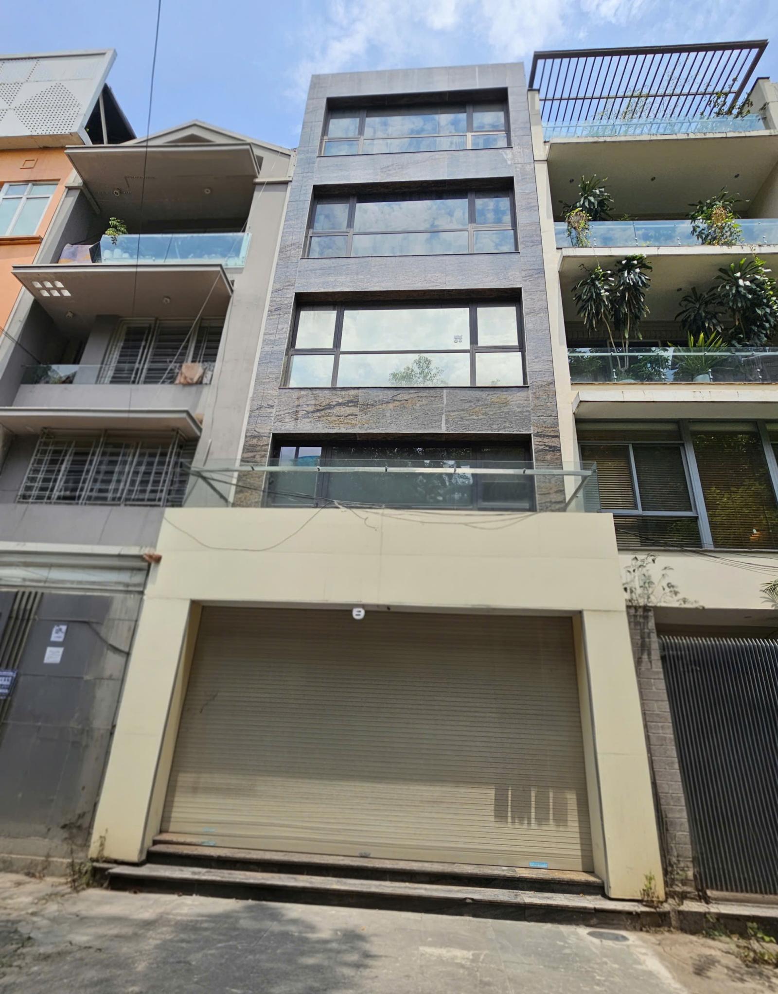 Cho thuê nhà, 82m2_ 5T; Đào Duy Từ, Mã Mây, Hàng Bạc, Hoàn Kiếm -35 tr 16006404