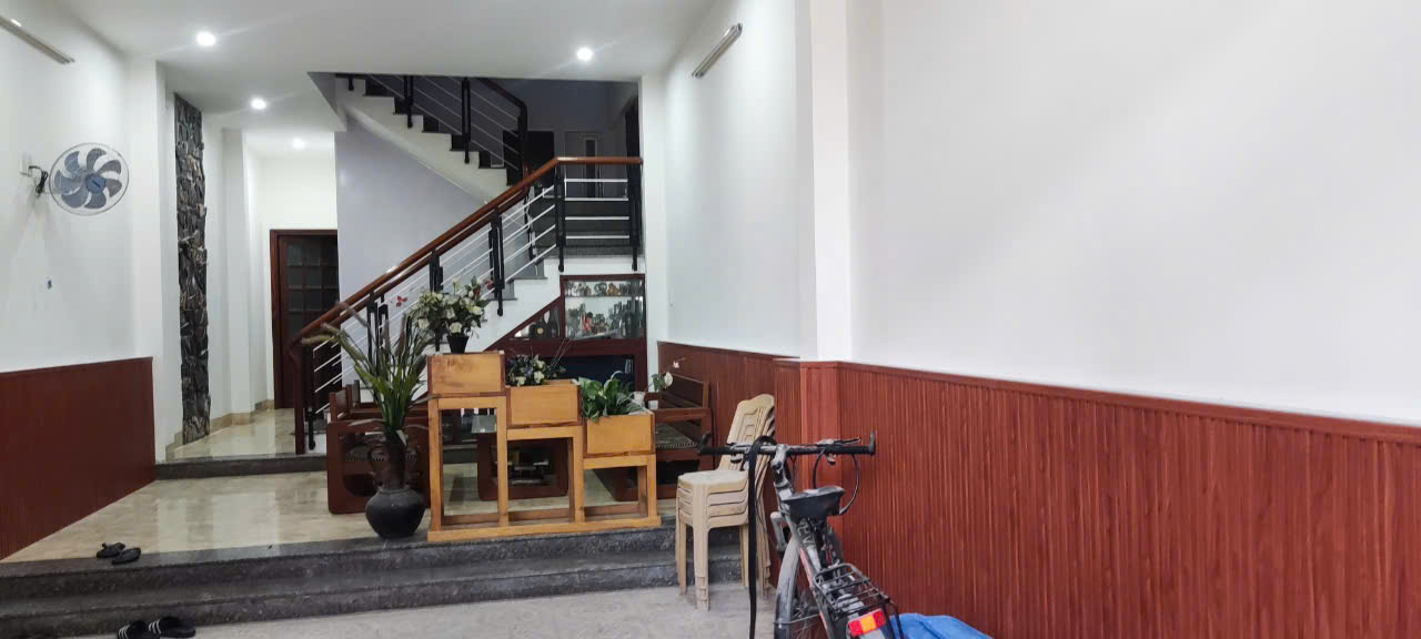 CHÍNH CHỦ CHO THUÊ NHÀ RIÊNG – GẦN BIỂN – KHÔNG CHUNG CHỦ – CÓ GARAGE Ô TÔ - ĐÀ NẴNG 16006423