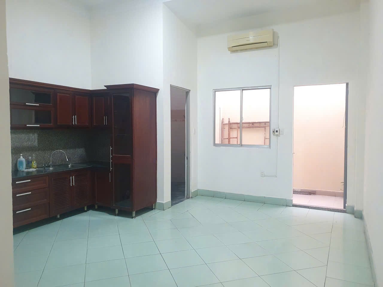 NHÀ ĐẸP- GIÁ TỐT BÁN NHANH NHÀ LẦU 115M2 – MẶT TIỀN ĐƯỜNG 6 LÀN tại Bết Cát tỉnh Bình Dương 16006427