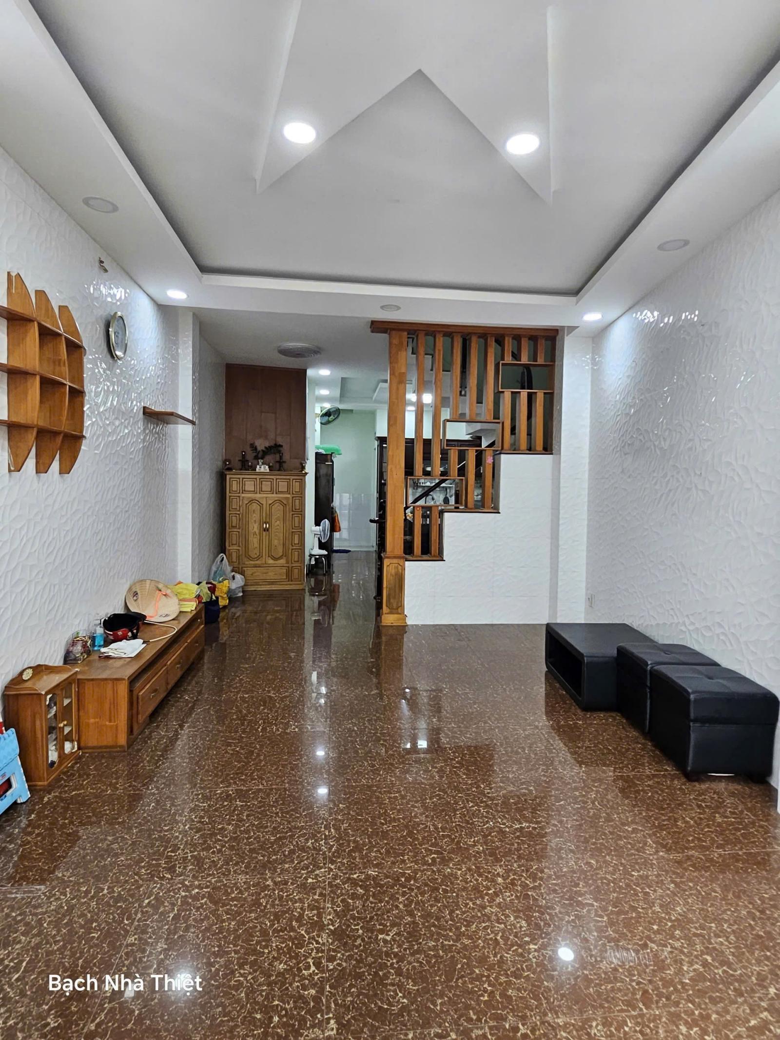 BÁN NHÀ TRUNG TÂM QUẬN 4 – HẺM 1 SẸC, PHƯỜNG 4, QUẬN 4, TPHCM - CÁCH MẶT TIỀN CHỈ 30M 16006450
