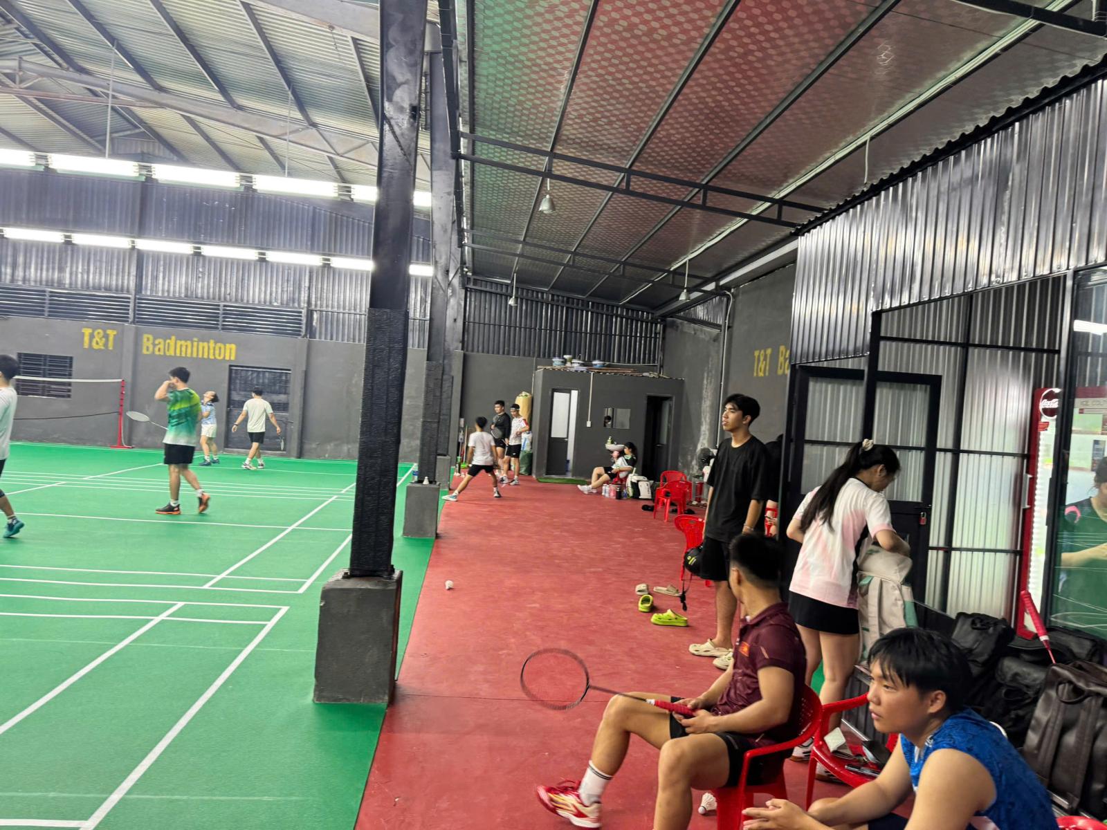 CHÍNH CHỦ SANG NHƯỢNG SÂN CẦU LÔNG 3 SÂN TẠI 534 PHẠM HÙNG, PHƯỜNG HÒA XUÂN, QUẬN CẨM LỆ, ĐÀ NẴNG 16006456